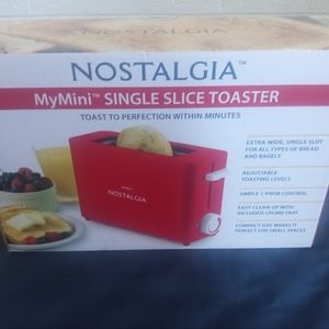 Nostalgia Single Slice Toaster